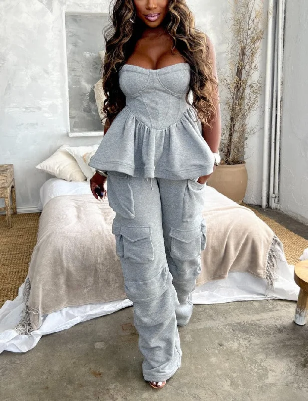 N1001TP - SLEEVELESS TOP&CARGO PANTS SET Cozy Fitted Pants