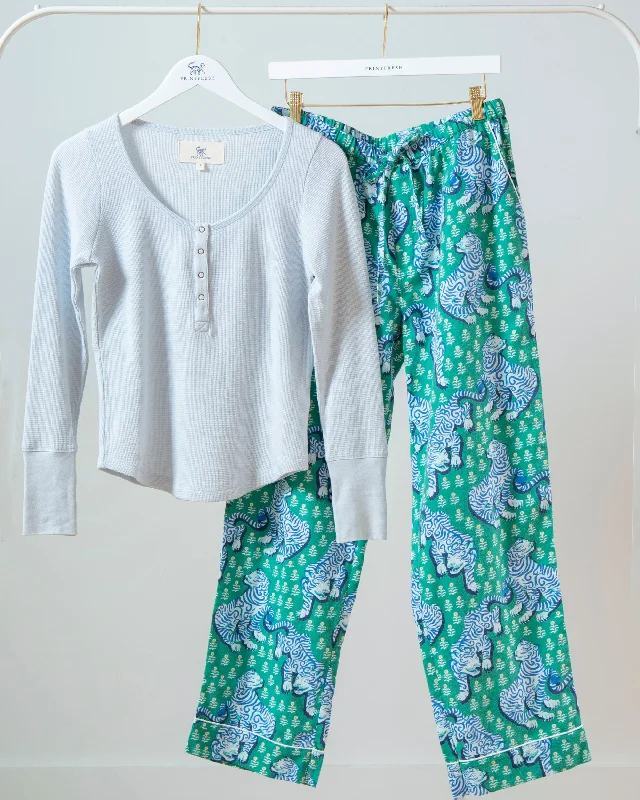 Tiger Queen - Cozy Henley & Lightweight Flannel PJ Pants Set - Jade Trendy Wide-Leg Pants