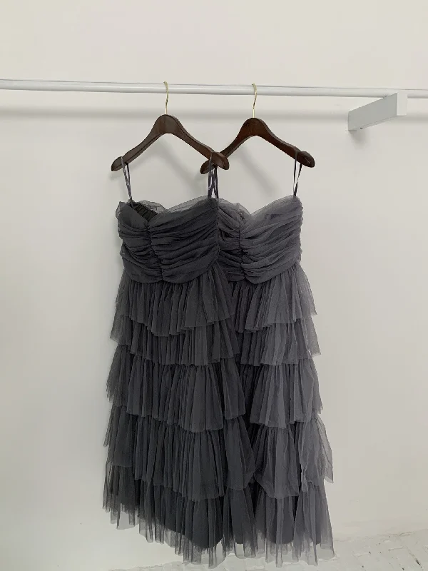 DARK GREY