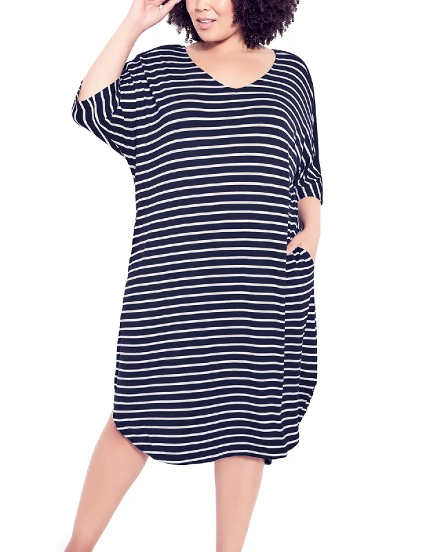 Ciara Knit Pocket Dress | Navy / White