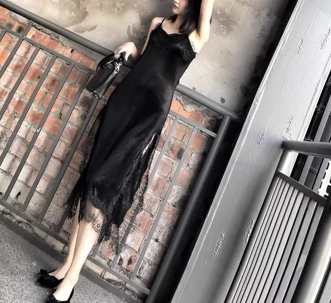 Lacey dress (preorder/ 2 material)