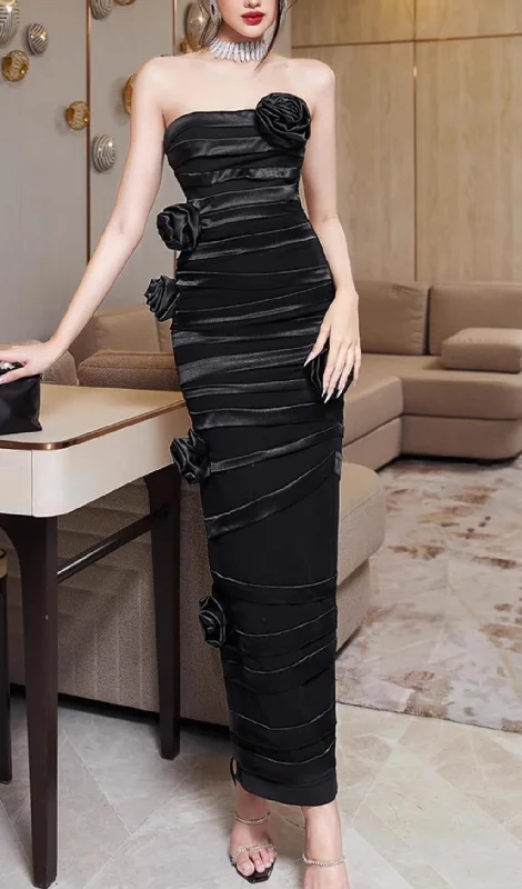 BLACK STRAPLESS FLOWER EMBELLISHED MAXI DRESS Stylish V-Neck Maxi Dress