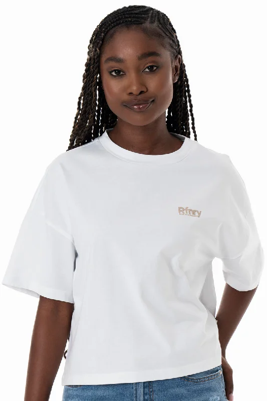 Boxy T-Shirt _ 154358 _ White Chenille Brocade Lace