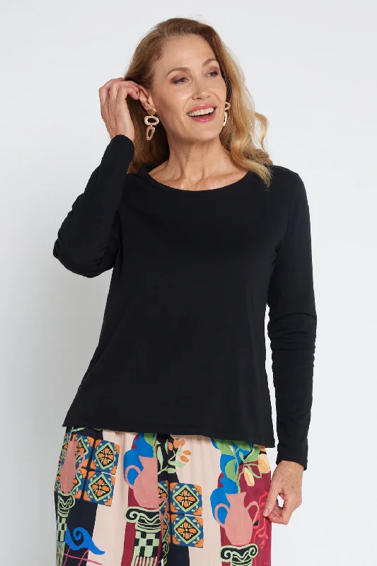 Lifestyle Basic Long Sleeve Cotton Tee - Black Front Pockets Side Pockets Patch Pockets