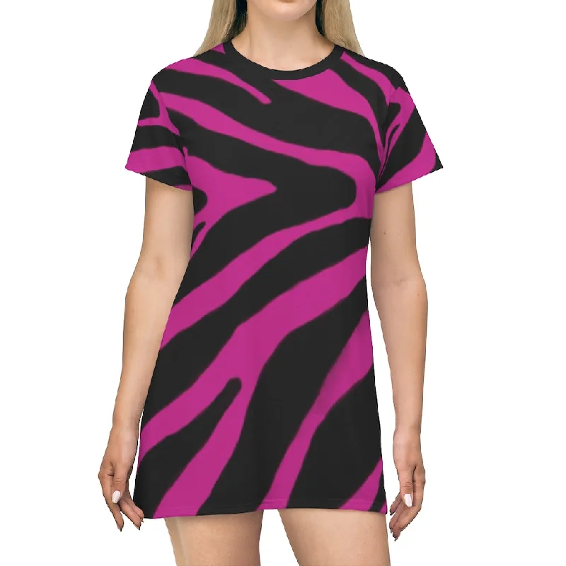 Pink Zebra Print T-Shirt Dress, Zebra Animal Print Crew Neck Long Tee Shirt Dress - Made in USA Boxy Fit Fitted Loose Pink Zebra Print T-Shirt Dress, Zebra Animal Print Crew Neck Long Tee Shirt Dress - Made in USA Boxy Fit Fitted Loose