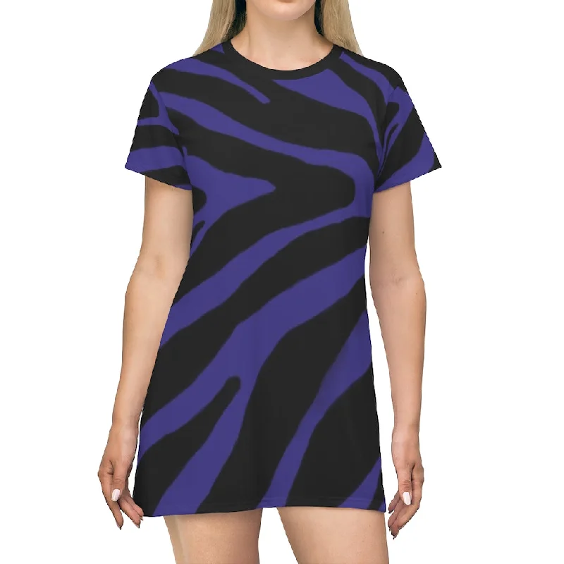 Purple Zebra Print T-Shirt Dress, Zebra Animal Print Crew Neck Long Tee Shirt Dress - Made in USA V-Neck T-Shirt Long Sleeve Cotton Purple Zebra Print T-Shirt Dress, Zebra Animal Print Crew Neck Long Tee Shirt Dress - Made in USA V-Neck T-Shirt Long Sleeve Cotton