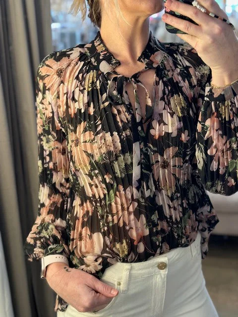 Francesca Floral Blouse Lightweight Floral Blouse