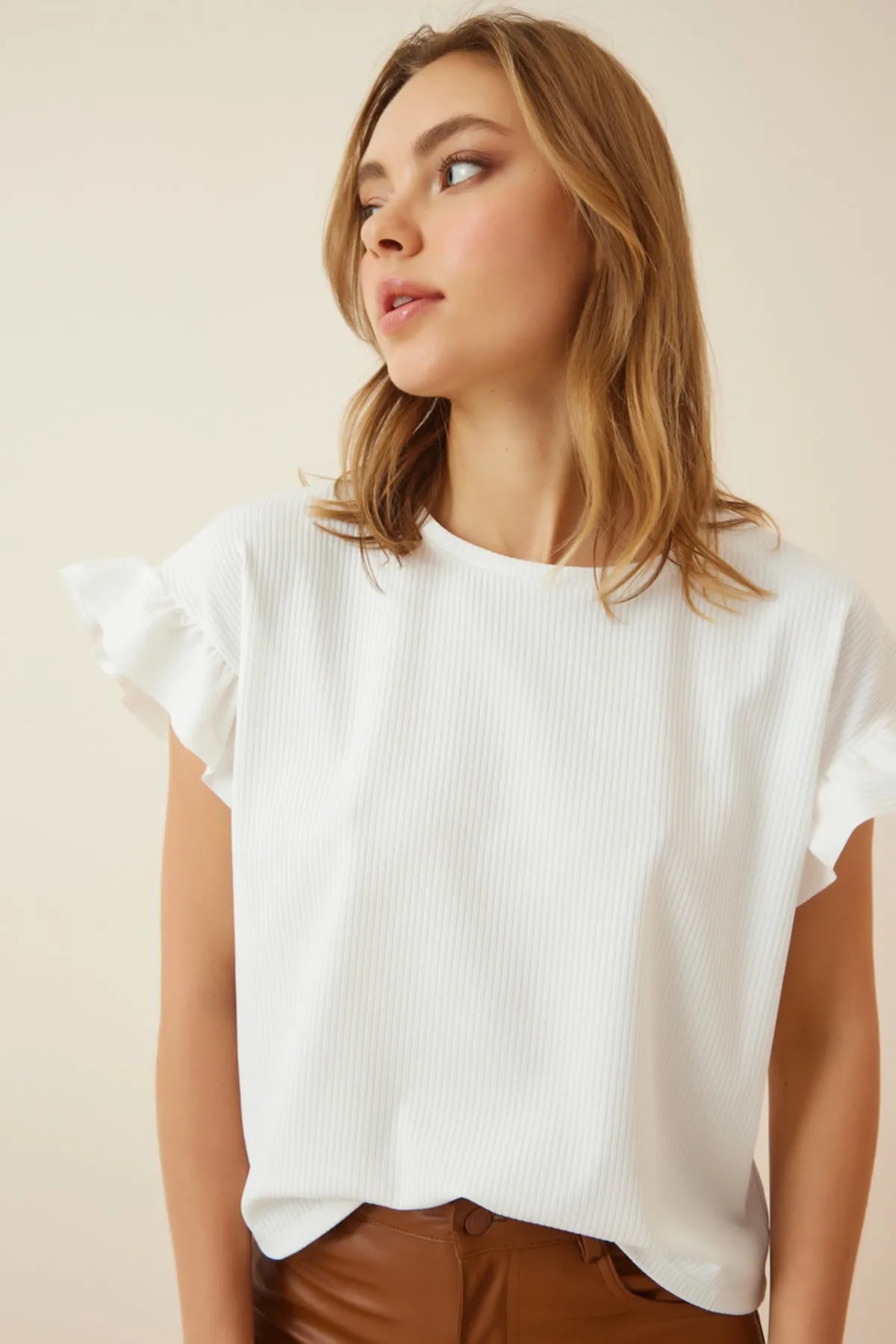 Happiness Istanbul Women's White Ruffle Knitted Blouse Double Button Blouse