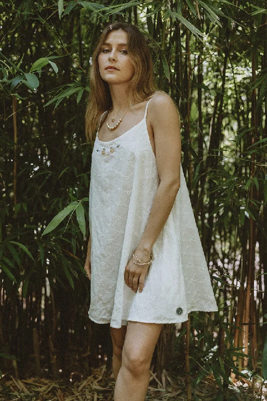 Eyelet Trapeze Mini Dress Comfortable Off-Shoulder Mini Dress