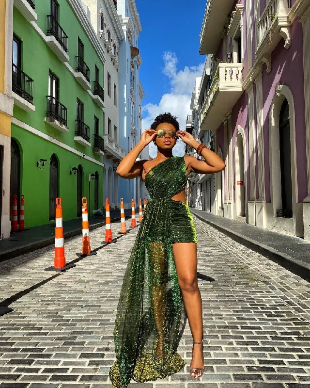 Oyemwen Forbidden Garden Green Mini Draped Cut Out Side Mini Dress Cozy Ruched Mini Dress Oyemwen Forbidden Garden Green Mini Draped Cut Out Side Mini Dress Cozy Ruched Mini Dress