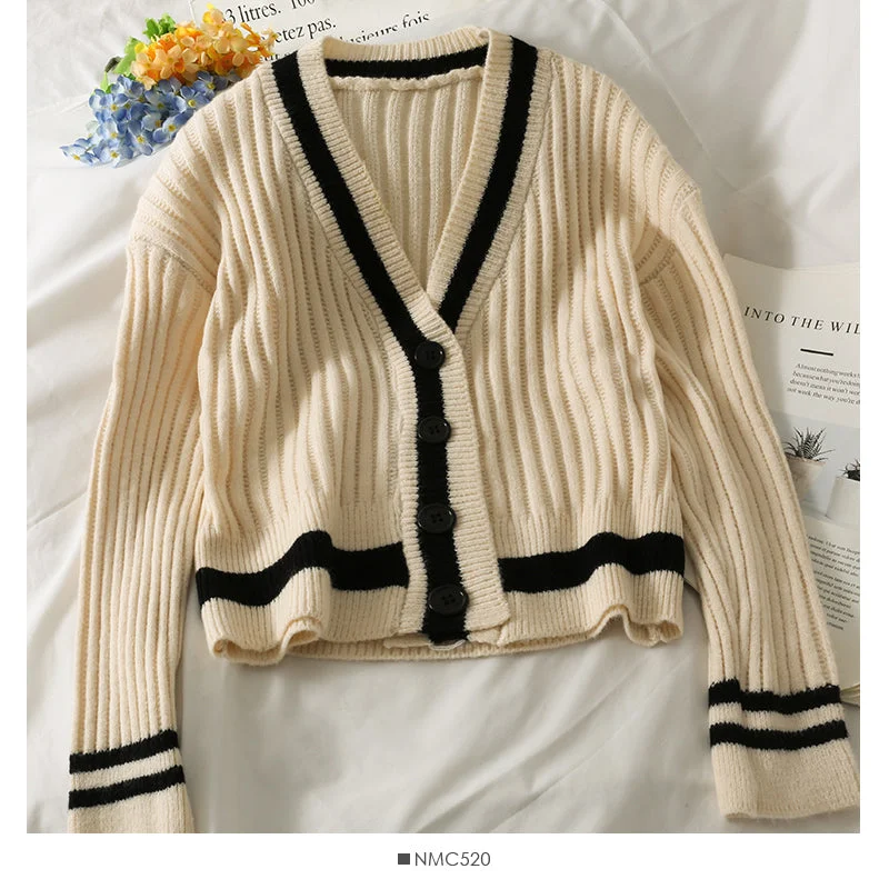 Korean Vintage color blocking vertical stripe loose thin sweater 1950 Seamless Knitted Crochet Korean Vintage color blocking vertical stripe loose thin sweater 1950 Seamless Knitted Crochet