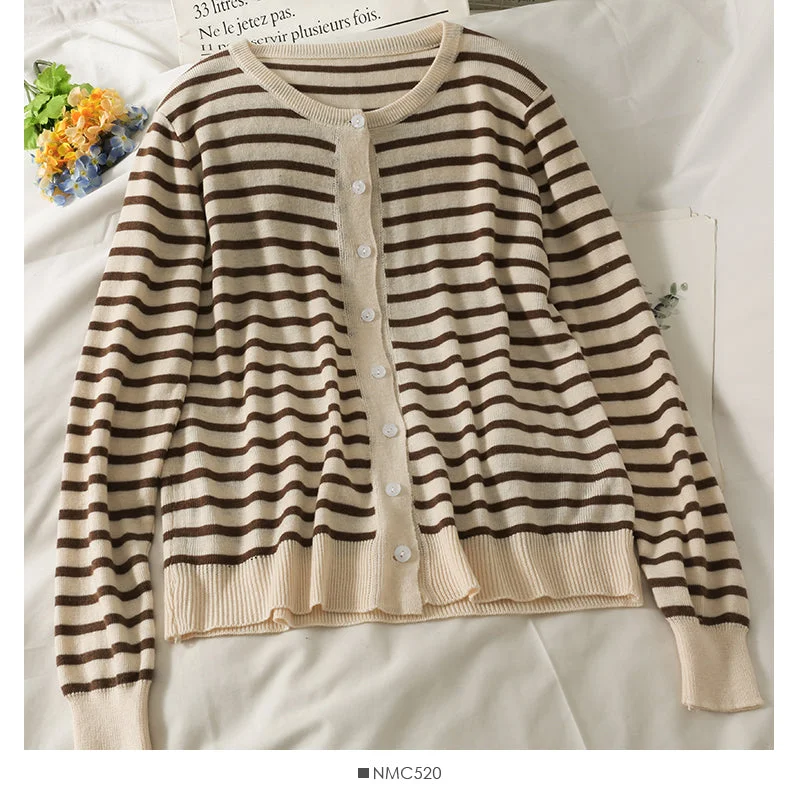 Striped single breasted loose thin sweater  1914 Fitted Slim Tailored
