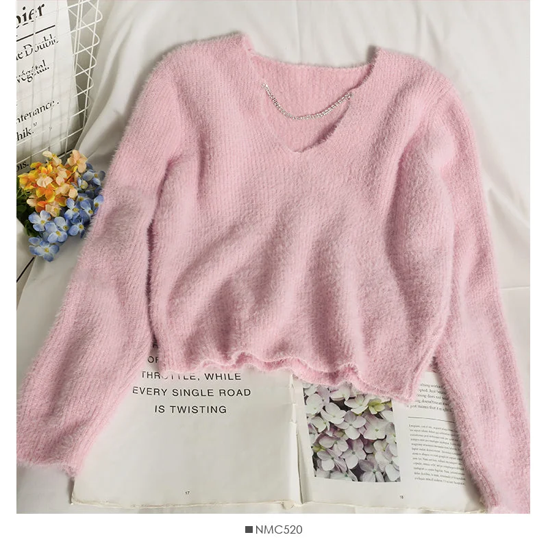 Sweater women's autumn diamond chain decorative V-Neck Sweater 1866 Glossy Satin Silk Sweater women's autumn diamond chain decorative V-Neck Sweater 1866 Glossy Satin Silk
