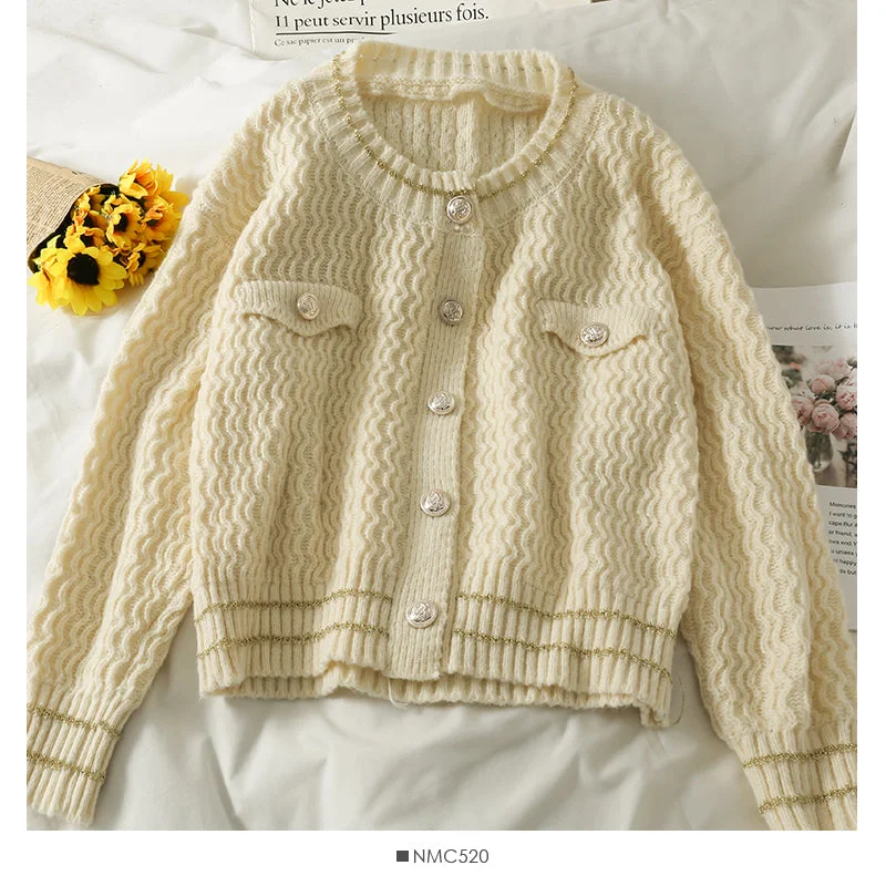 Sweater women's Phnom Penh wave edge stripe single breasted 1854 Mesh Blend Leather Blend Suede Blend Sweater women's Phnom Penh wave edge stripe single breasted 1854 Mesh Blend Leather Blend Suede Blend